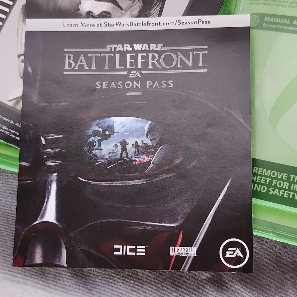 Microsoft Xbox One Star Wars Battlefront Exclusive Walmart Trading Disc and Game - Picture 16 of 16